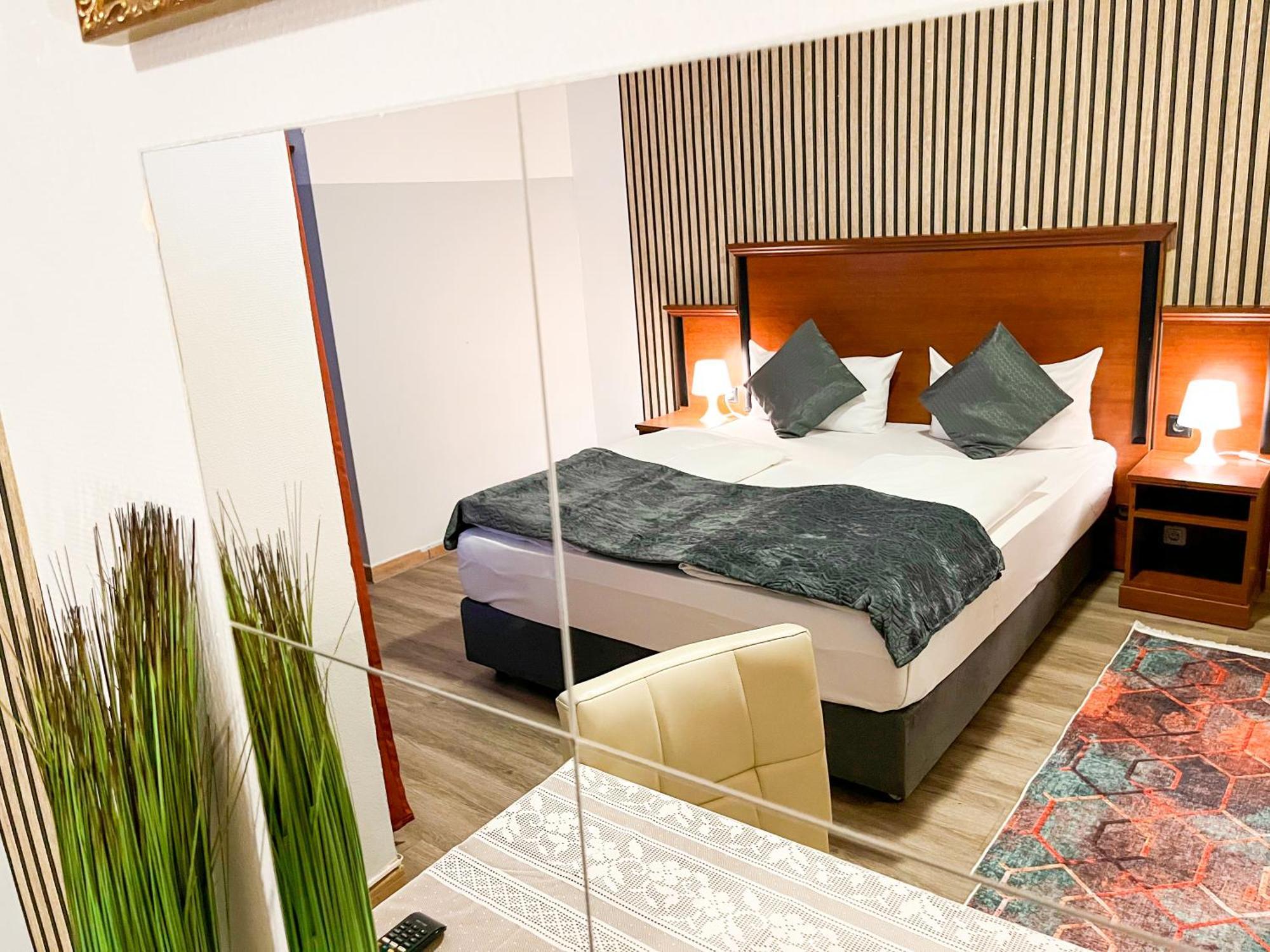 City Hotel West Φραγκφούρτη Εξωτερικό φωτογραφία