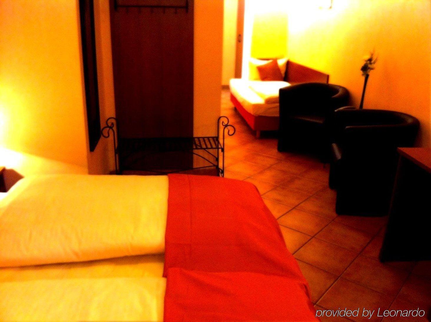 City Hotel West Φραγκφούρτη Δωμάτιο φωτογραφία